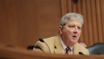 watch:-possibly-his-fieriest-yet-–-sen.-kennedy-absolutely-whales-on-fed-vice-chair-over-banks-persecuting-customers-with-conservative-politics