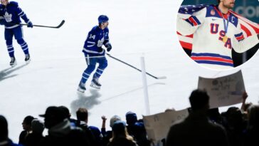 how-maple-leafs-fans-reacted-to-auston-matthews-at-first-home-game-since-usa’s-win-over-canada