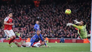 arteta:-‘heart-almost-stopped’-on-late-raya-save