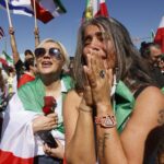 thousands-of-iranian-americans-descend-on-la-for-second-day-of-celebrations-after-ayatollah-killed