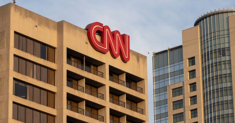 cnn-blames-trump-as-looming-mega-sale-has-staffers-‘freaking-out’