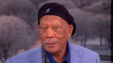 watch:-morgan-freeman-suggests-trump-wants-to-‘make-america-white-again’