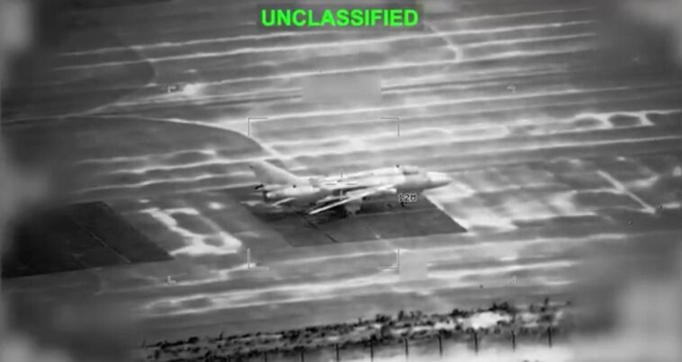 “strikes-continue”-–-us-central-command-releases-unclassified-footage-of-new-strikes-on-iran-(video)
