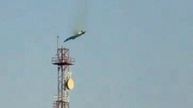 3-us-warplanes-shot-down-by-kuwaiti-air-defenses,-pilots-bail-out-in-friendly-fire-incident,-centcom-says