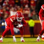 sources:-chiefs-to-cut-taylor,-save-$20m-on-cap