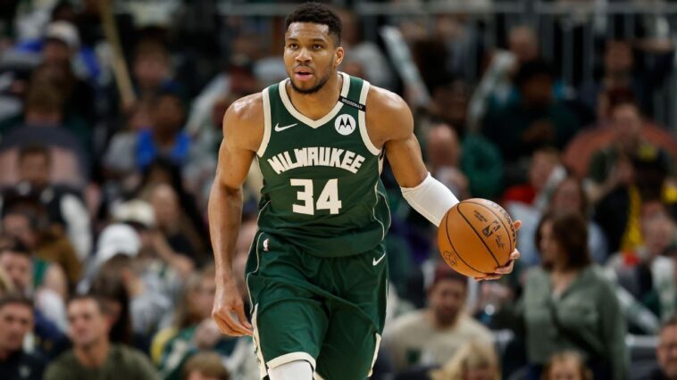 sources:-giannis-expected-to-return-vs.-celtics