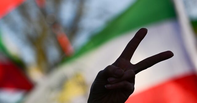 ‘help-has-arrived:’-hackers-use-prayer-app-to-speak-to-iranian-people-as-strikes-occurred