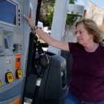 how-a-new-law-could-lower-the-price-of-gas-in-california-and-here’s-by-how-much