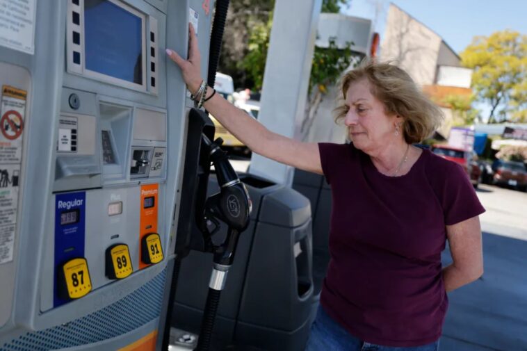 how-a-new-law-could-lower-the-price-of-gas-in-california-and-here’s-by-how-much