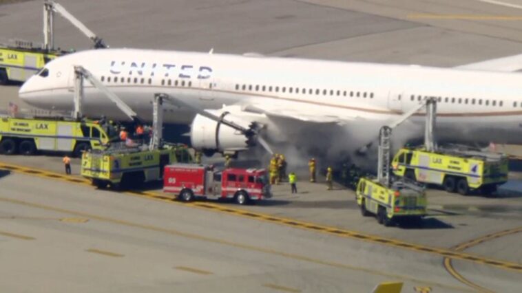 new-jersey-bound-united-flight-makes-emergency-landing-at-lax-after-engine-fire