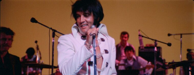 elvis-presley’s-crown-glistens-in-epic-new-film