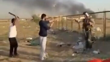 dramatic-video-appears-to-show-downed-f-15-pilot-being-threatened-by-pipe-wielding-kuwaiti