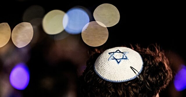 reports:-two-jewish-men-assaulted-in-milan-by-north-african-migrants-for-wearing-a-kippah