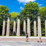 what’s-wrong-with-nashville?-everyone-is-so-happy-here