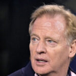 utah-sen.-mike-lee-wants-doj,-ftc-to-probe-rising-costs-of-watching-nfl,-other-sports-on-streaming-services