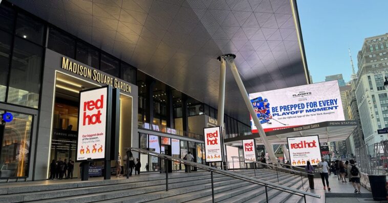 man-set-on-fire-at-new-york’s-penn-train-station