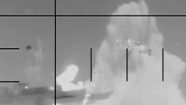 us.-submarine-unleashes-method-not-seen-since-world-war-ii-on-iranian-target