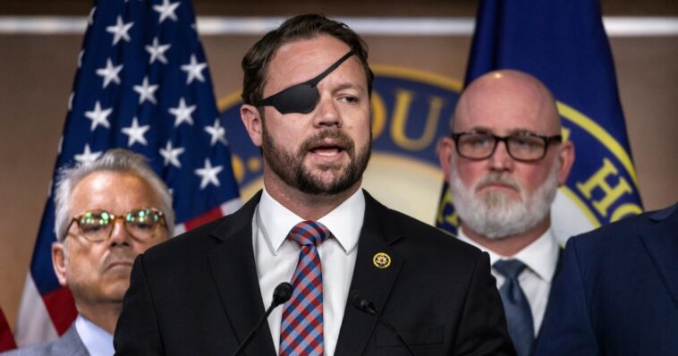 dan-crenshaw-loses-primary-after-becoming-lone-texas-republican-without-trump’s-endorsement