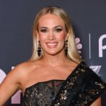 trump-inaugural-singer-carrie-underwood-keeps-getting-booed,-but-she-doesn’t-care