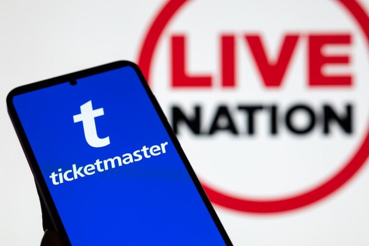 doj-opens-landmark-antitrust-trial-against-ticketmaster,-calls-concert-ticketing-‘broken’