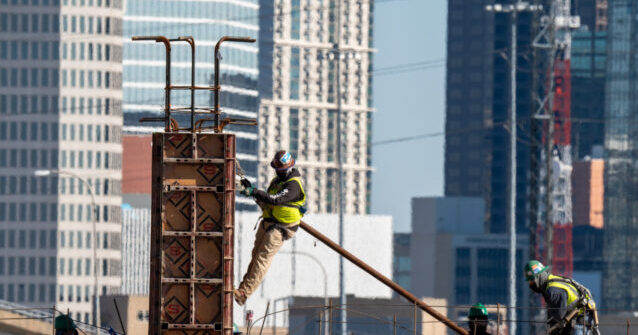 private-payrolls-jump-by-63,000-in-february,-much-more-than-expected