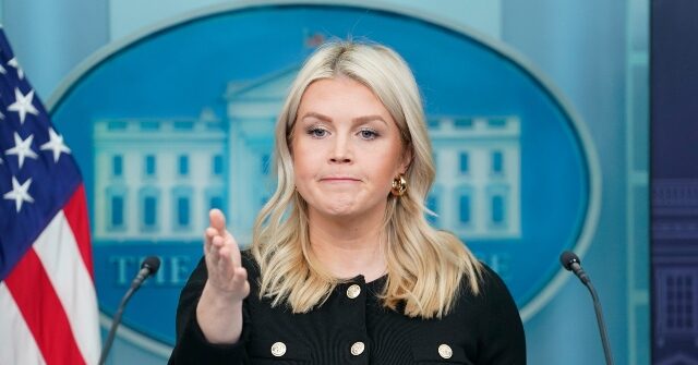 watch-live:-karoline-leavitt-holds-white-house-press-briefing