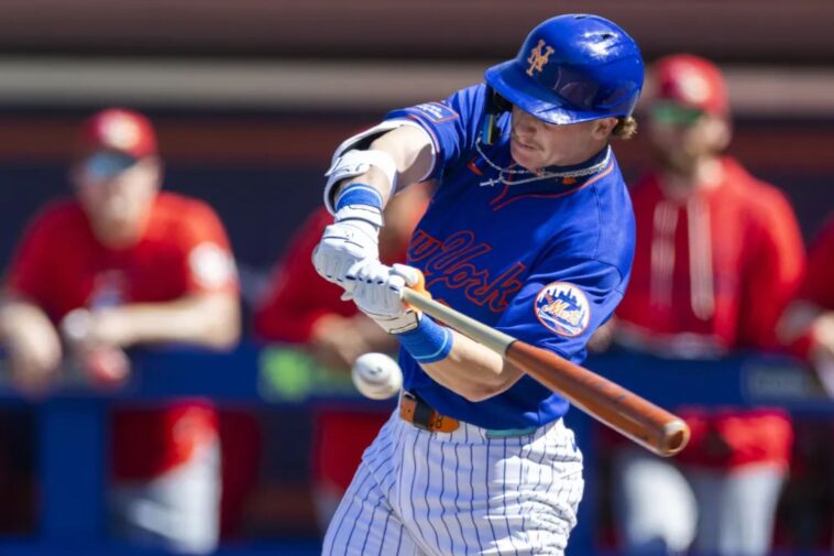 top-mets-prospect-carson-benge-belts-first-homer-of-spring-with-impressive-opposite-field-shot