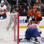 islanders-overwhelmed-by-ducks-as-five-game-win-streak-snapped