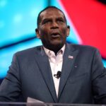utah-republican-congressman-burgess-owens-announces-he-won’t-seek-reelection-in-2026