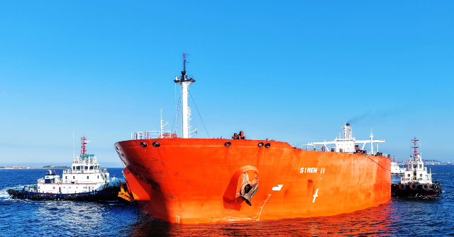 iran-claims-strait-of-hormuz-open-to-friends-after-china-pressure,-trump-navy-escort-offer