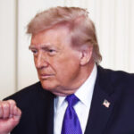 us.-productivity-surges-above-expectations-in-fourth-quarter