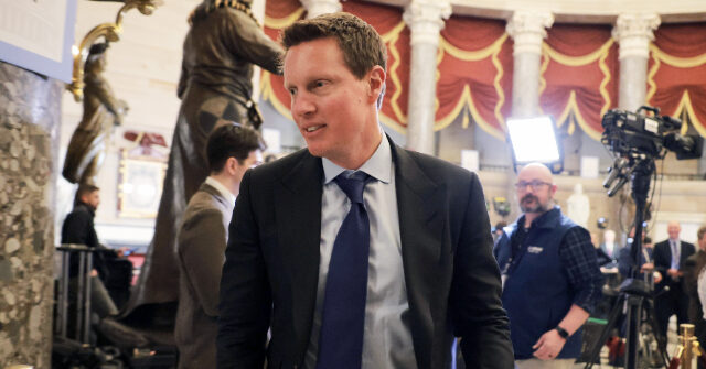 cinemark-ceo-glad-paramount-won-warner-bros.-bidding-war:-great-for-movie-theaters