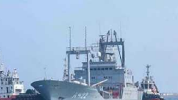 iranian-warship-surrenders-to-sri-lankans,-first-time-ship-interned-by-neutral-nation-since-second-world-war