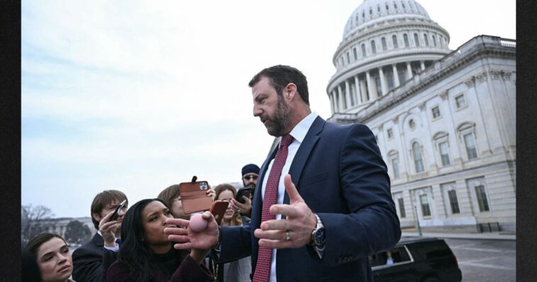 trump-dhs-nominee-mullin-gets-immediate-endorsement-from-homeland-security-democrat