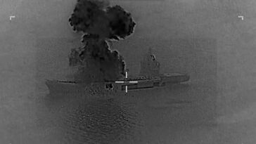 us-military-strikes-iranian-drone-carrier-on-‘mission-to-sink-entire’-navy,-footage-shows