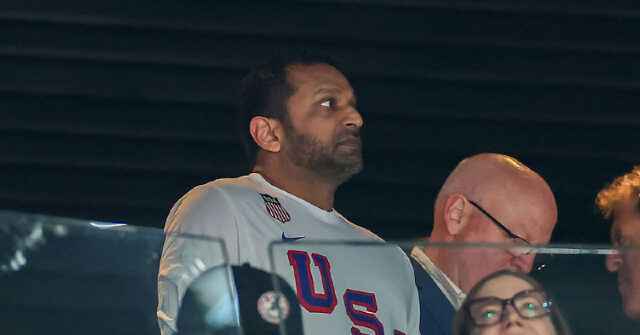 watch:-aaron-rodgers-appears-to-take-a-shot-at-kash-patel-over-olympic-locker-room-celebration