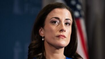 nolte:-cassidy-‘trump-attacked-secret-service-agent’-hutchinson-referred-for-criminal-charges