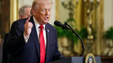 trump:-cuba-‘is-gonna-fall-pretty-soon-…-they-want-to-make-a-deal’