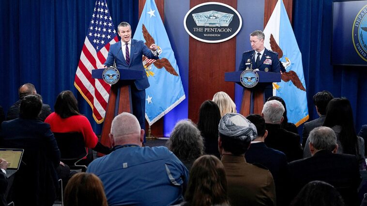 federal-judge-skeptical-of-pentagon-rules-for-reporters,-saying-‘asking-a-question-is-not-criminal’