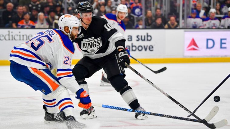 cup-final-regular-perry-heads-back-to-lightning