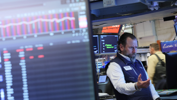 breitbart-business-digest:-fewer-jobs,-better-workers,-and-a-barrel-of-trouble