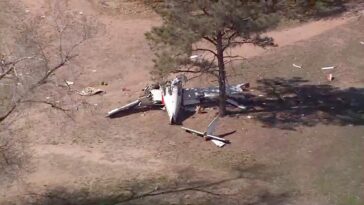 emergency-landing-ends-in-tragedy-as-plane-crashes-on-new-mexico-golf-course