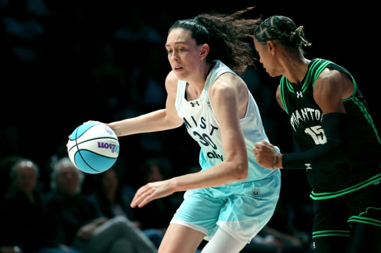 breanna-stewart-backs-wnbpa-director-after-letter-leak:-‘leading-us-in-best-way-possible’