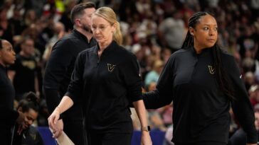 ralph-tossed-as-vandy-falls-flat-in-sec-quarters