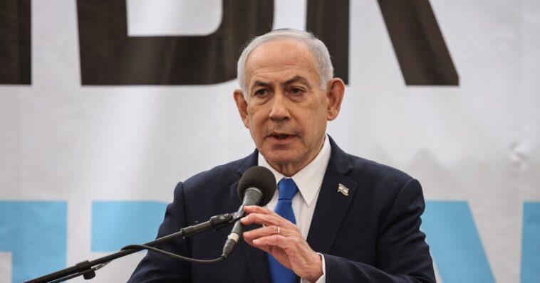 revealed:-the-epic-3-word-message-that-popped-up-on-potentially-millions-of-israeli-hacked-iranian-phones-just-before-the-bombs-dropped