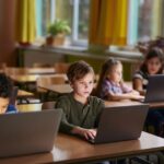 brutal-numbers:-schools-spent-$30-billion-on-laptops…-and-they-seem-to-have-made-kids-dumber