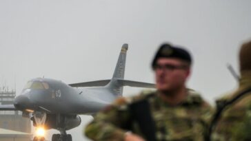 us.-starts-using-uk-bases-for-‘defensive’-iran-operations