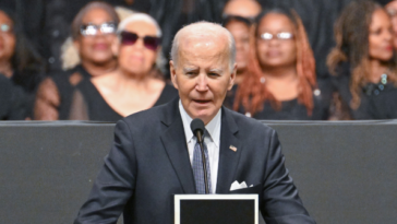 watch:-joe-biden-claims-‘i’m-a-h**l-of-a-lot-smarter-than-most-of-you’-during-speech-at-jesse-jackson-memorial