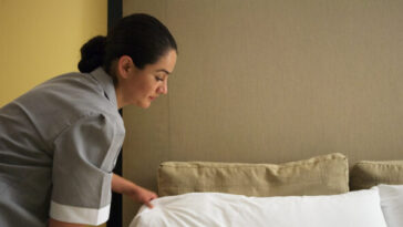 study:-phased-in-$30-minimum-wage-for-los-angeles-hotel-workers-already-hurting-those-it-seeks-to-help