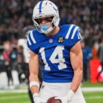 last-minute-nfl-free-agency-nuggets:-what-we’re-hearing-on-eagles-plans,-top-rbs-and-wrs